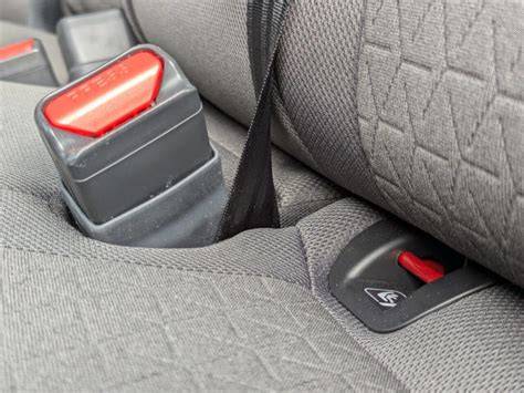 Suzuki Swift ISOFIX rögzítési pontok